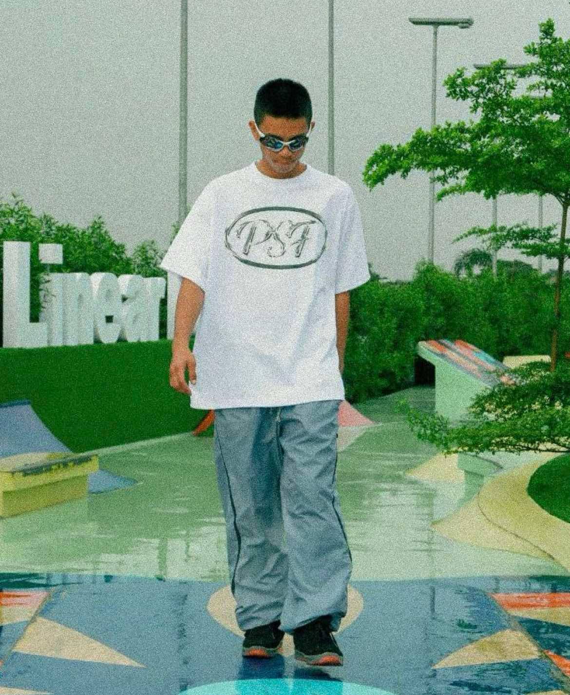 Look 3